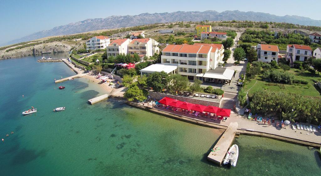 Hotel Vila 4M Ražanac Extérieur photo